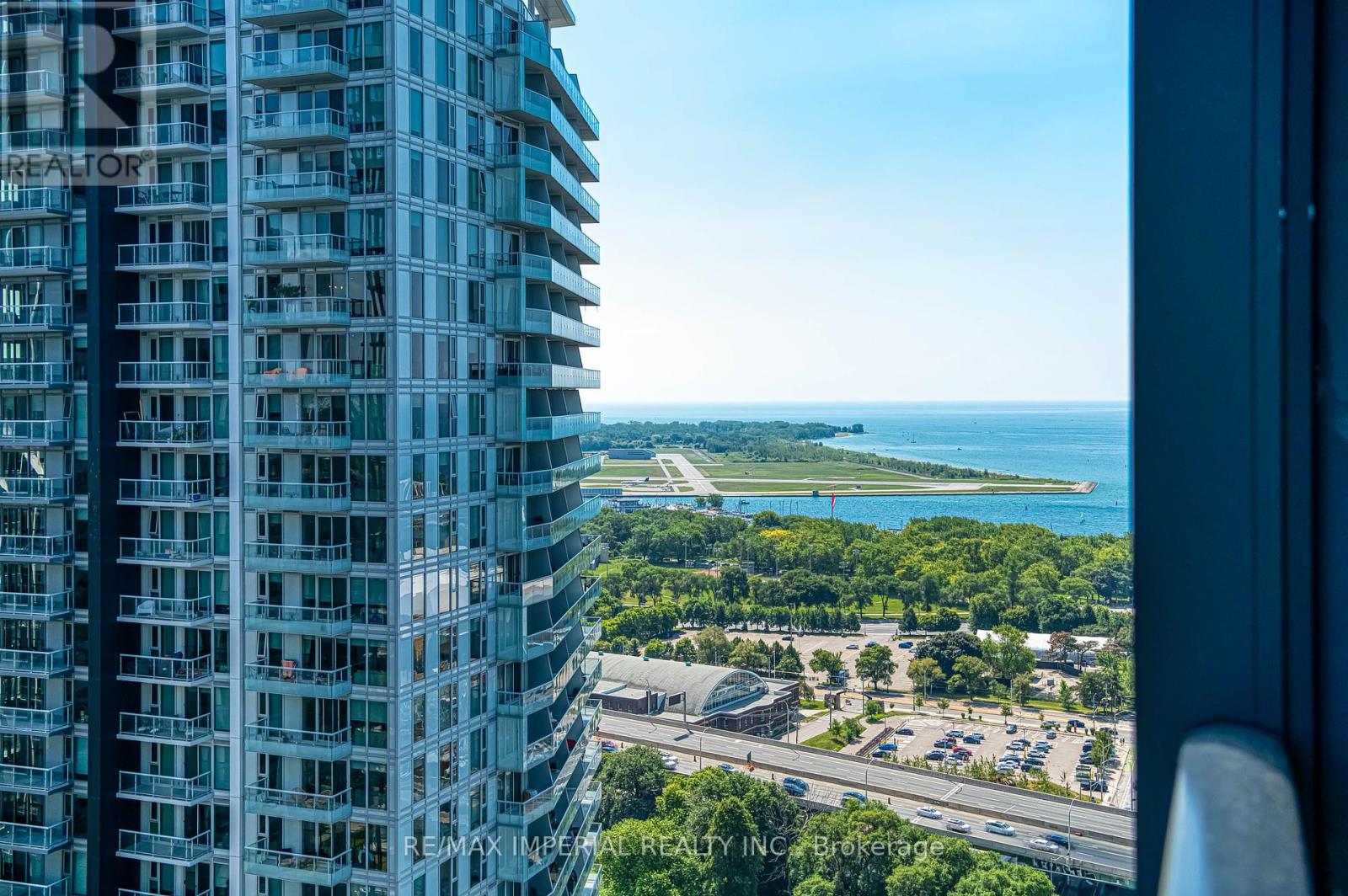 Photo 20 of 3202 19 Western Battery Road, Toronto ON