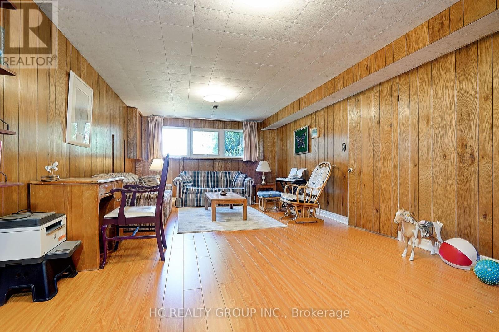 Photo 14 of 72 Woodthorpe Road, Toronto ON
