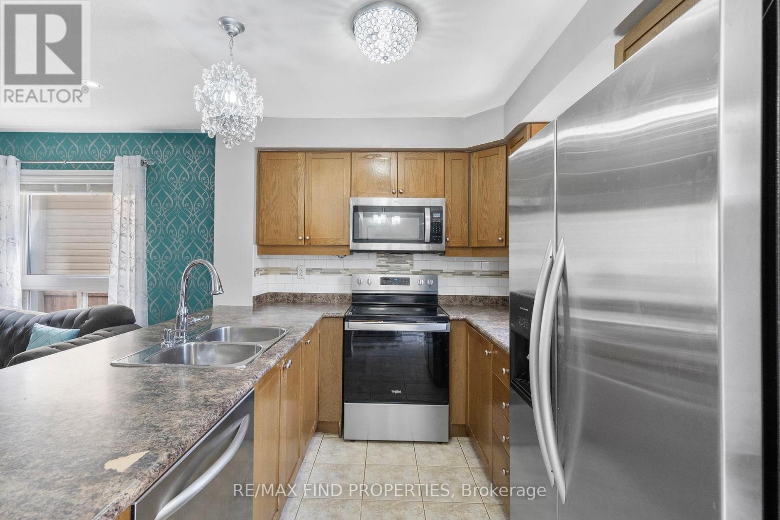 Photo 36 of 24 Bartolo Lane, Ajax ON
