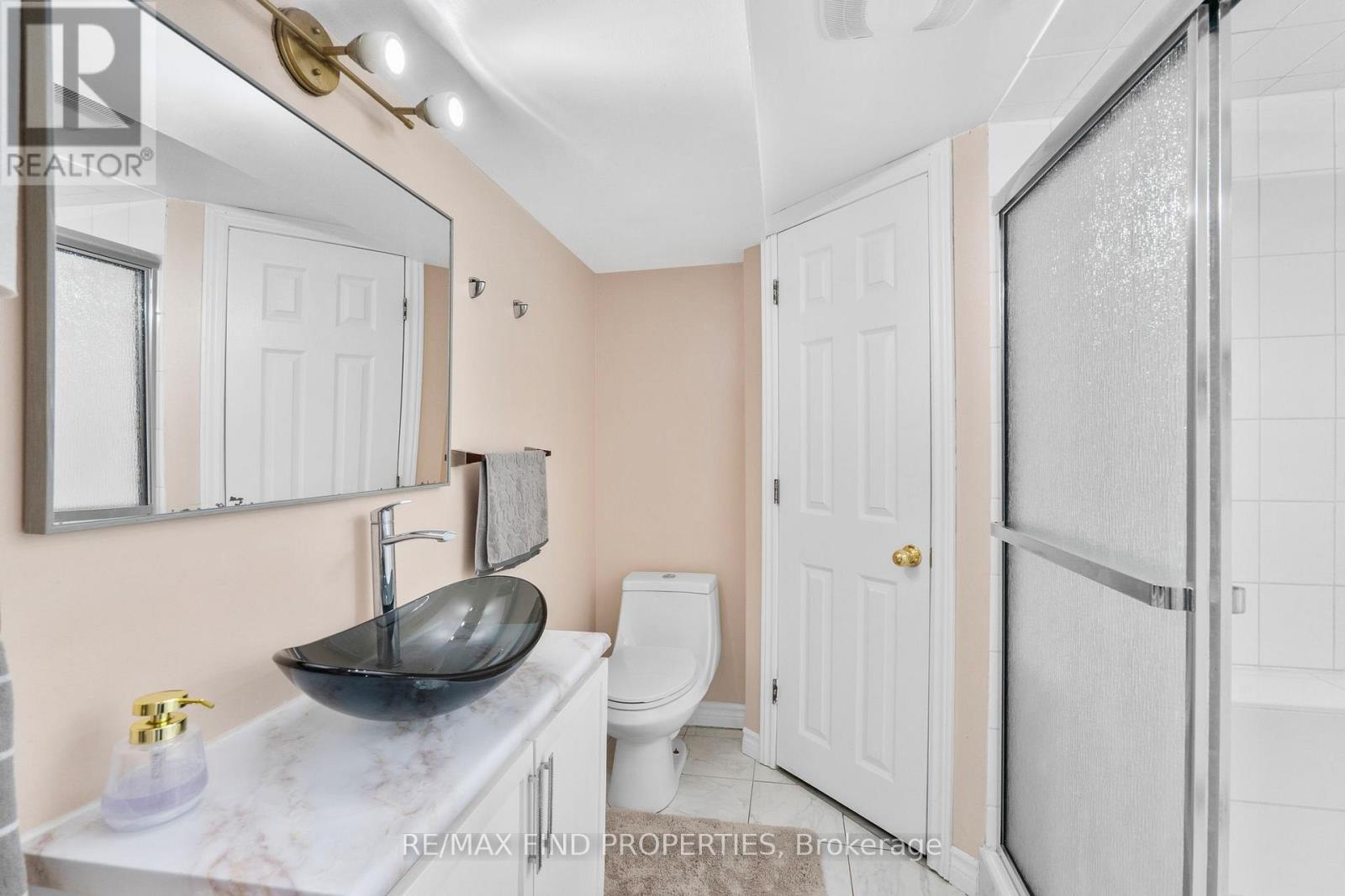 Photo 33 of 24 Bartolo Lane, Ajax ON