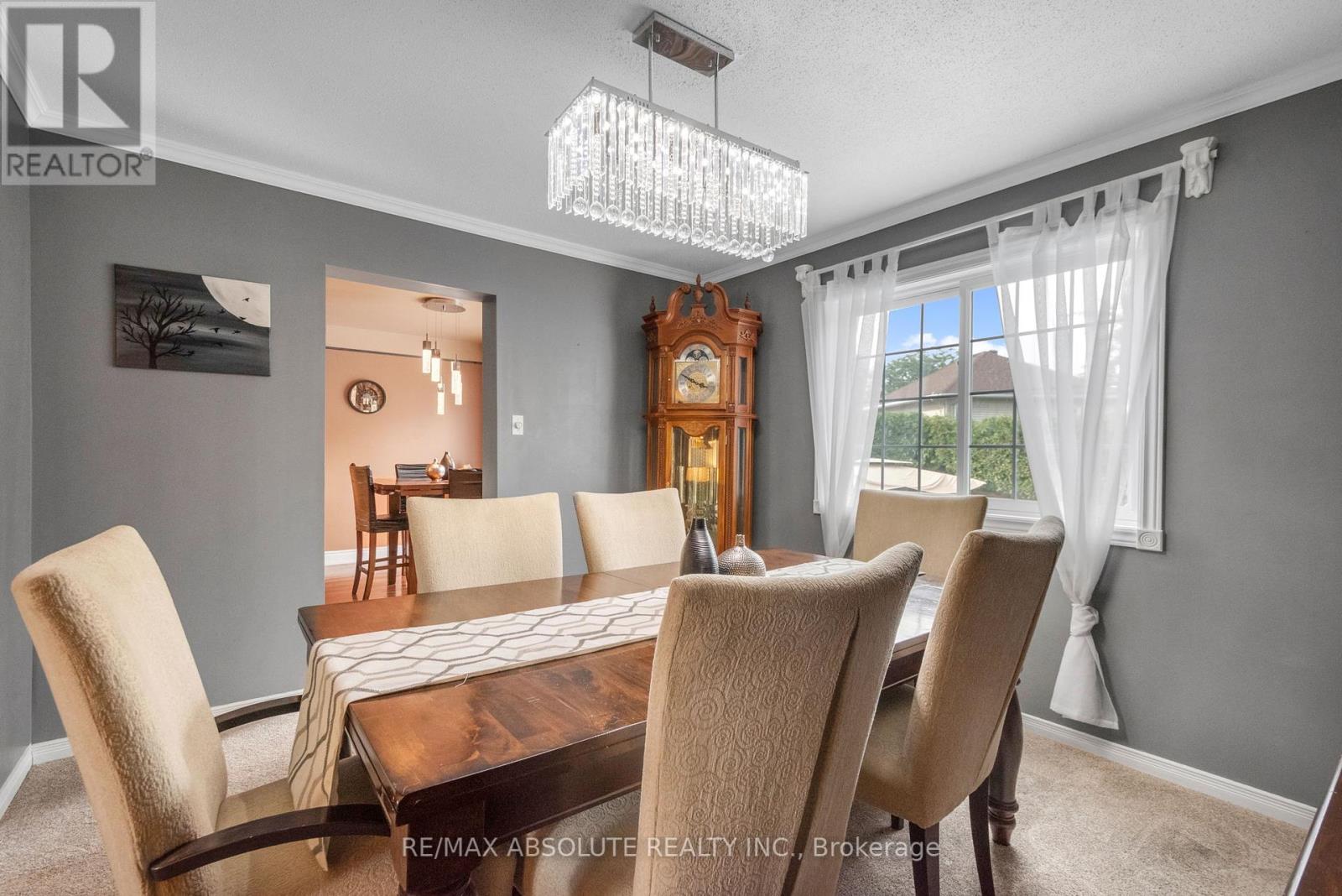 Photo 30 of 171 Springwater Drive, Ottawa ON