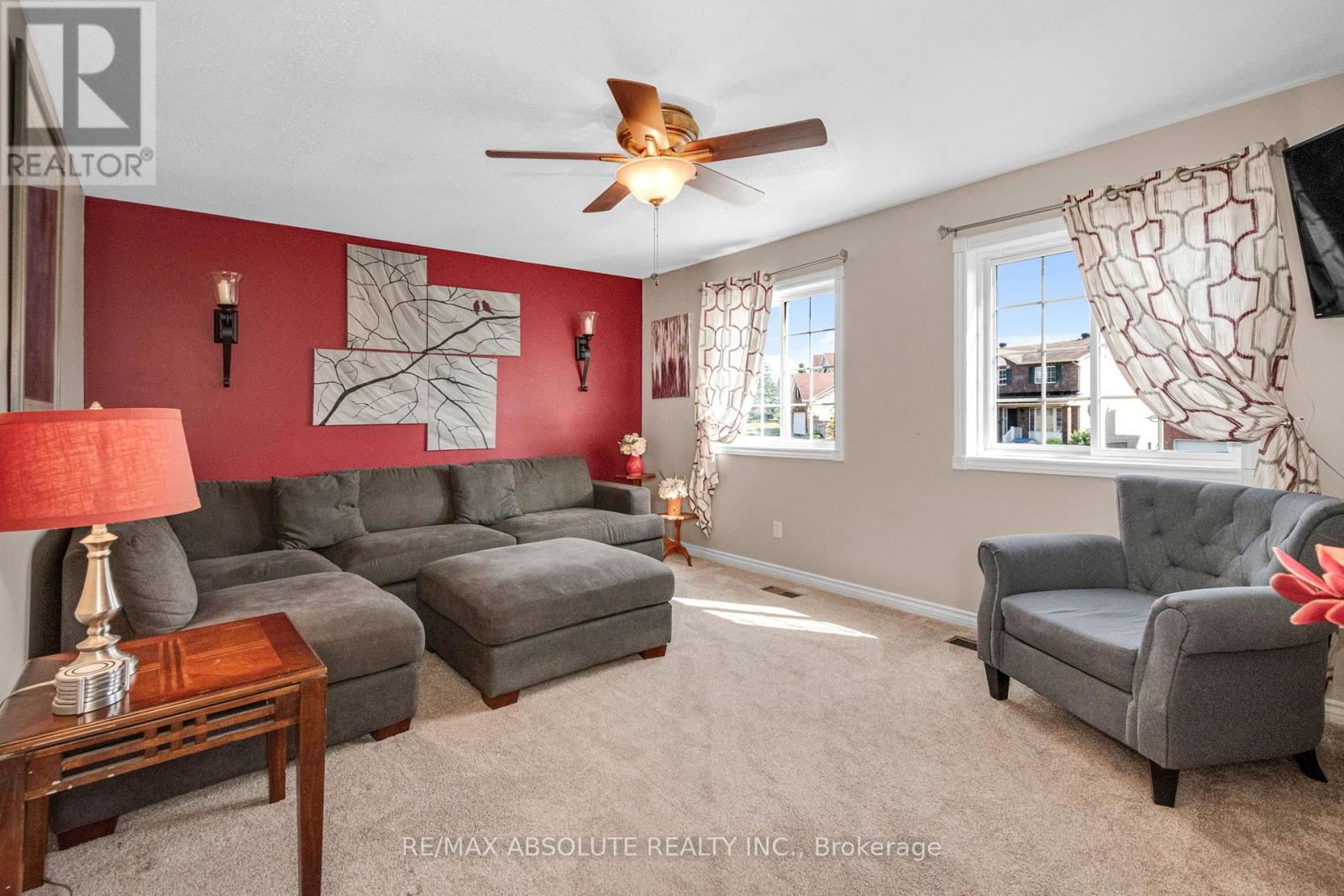 Photo 17 of 171 Springwater Drive, Ottawa ON
