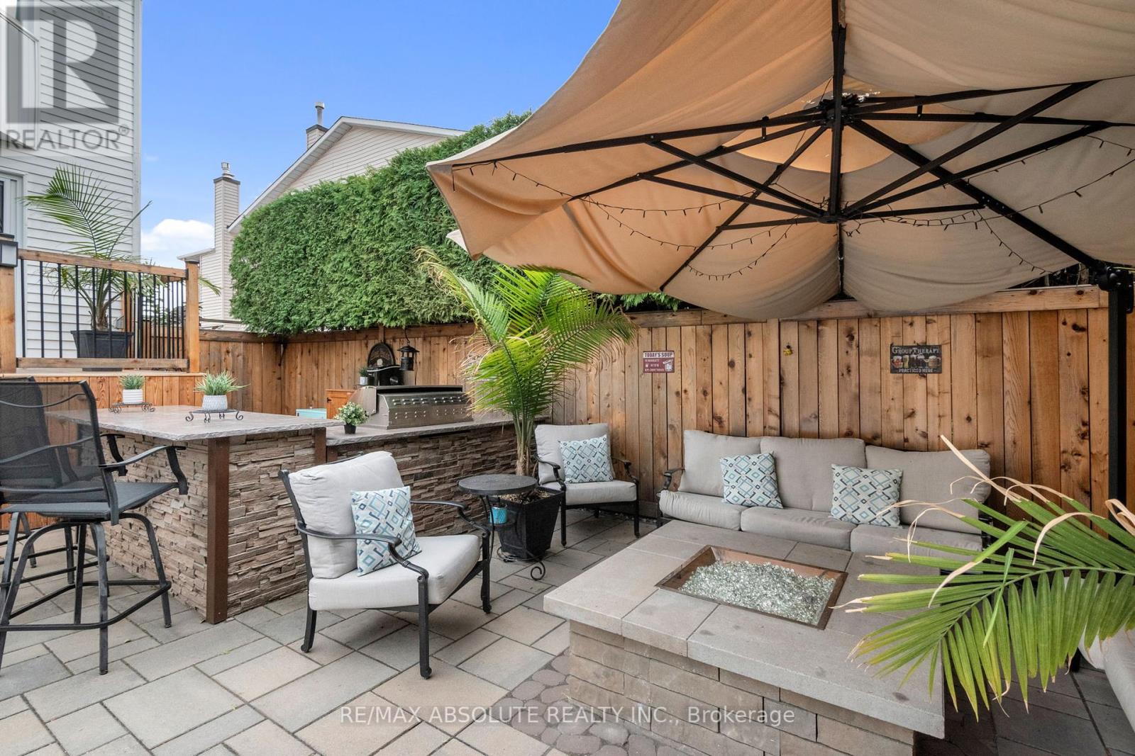 Photo 32 of 171 Springwater Drive, Ottawa ON