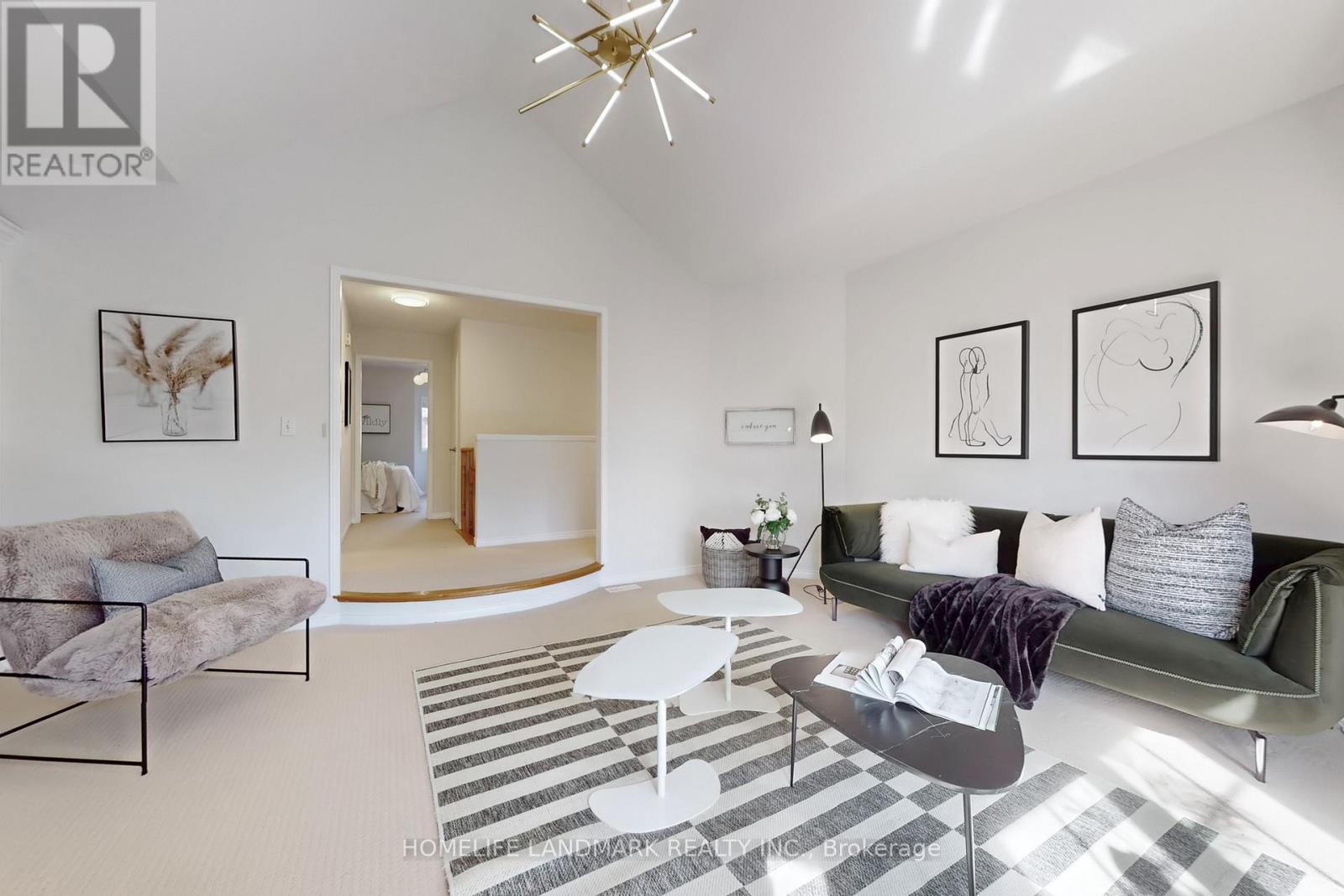 Photo 4 of 2151 Orchard Road, Burlington ON
