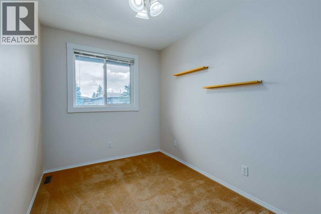 Single Family House for Sale in   Bracewood Drive SW Braeside Calgary 
