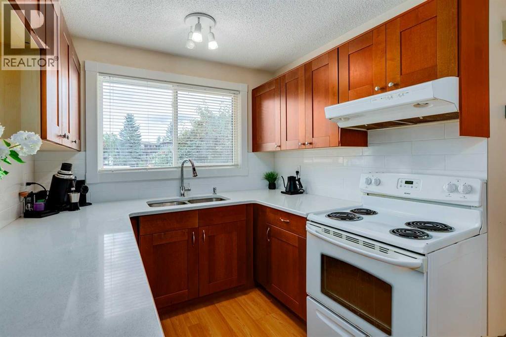 96, 740 Bracewood Drive SW, Calgary, Alberta