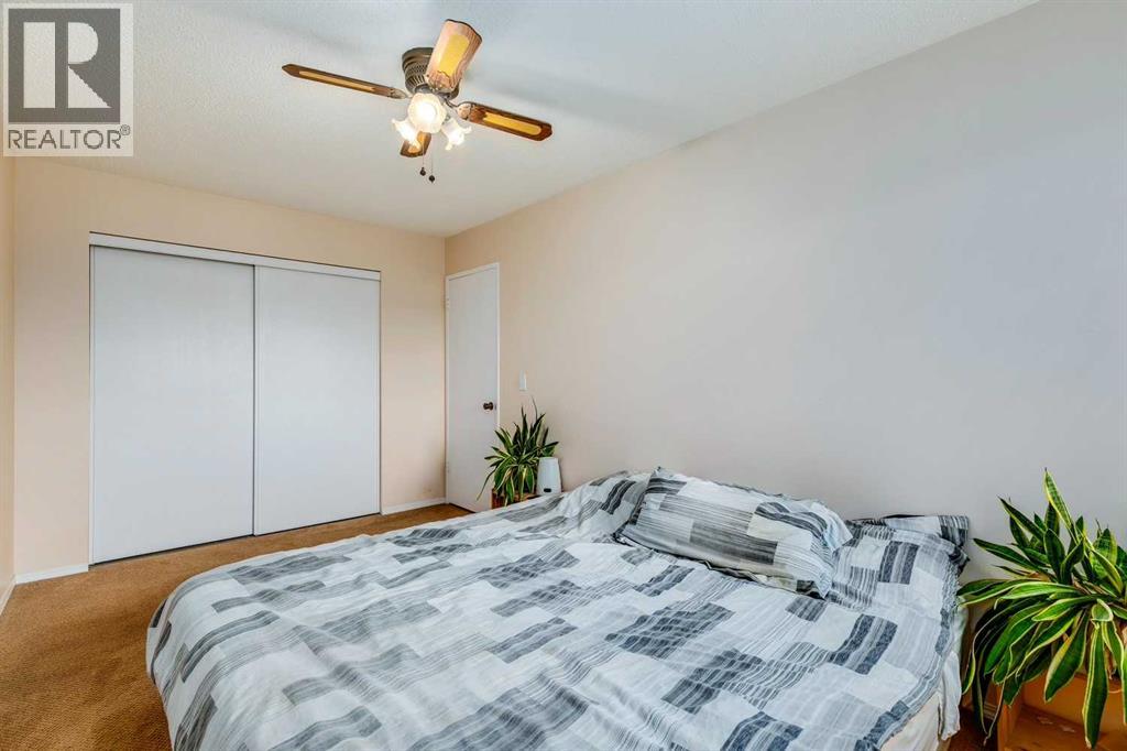 Single Family House for Sale in   Bracewood Drive SW Braeside Calgary 