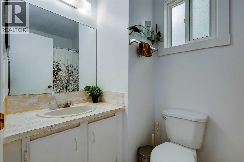 Single Family House for Sale in   Bracewood Drive SW Braeside Calgary 