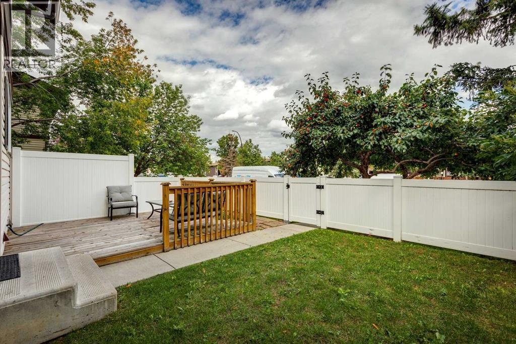 Single Family House for Sale in   Bracewood Drive SW Braeside Calgary 