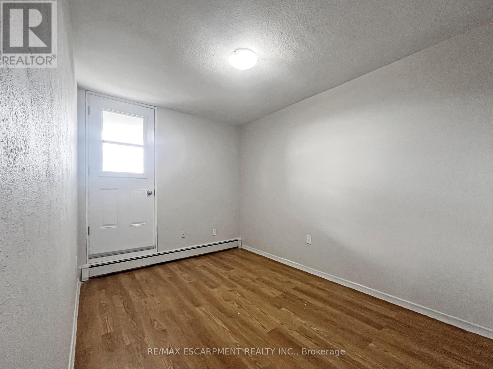 Photo 11 of 315 350 Quigley Road, Hamilton ON