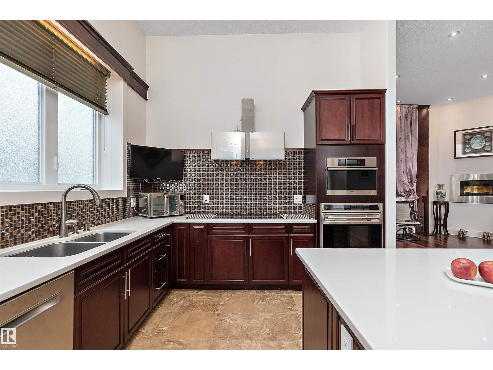 Photo 9 of 169 Callaghan Dr Sw, Edmonton AB
