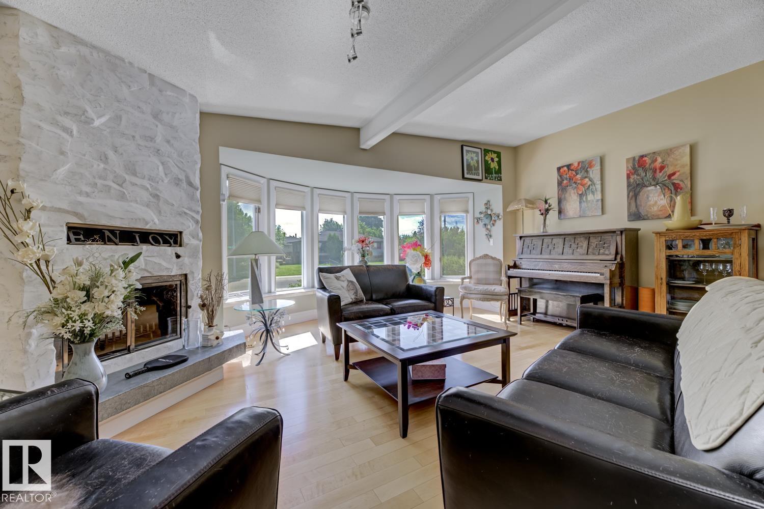 Photo 15 of 11712 136 Av Nw, Edmonton AB