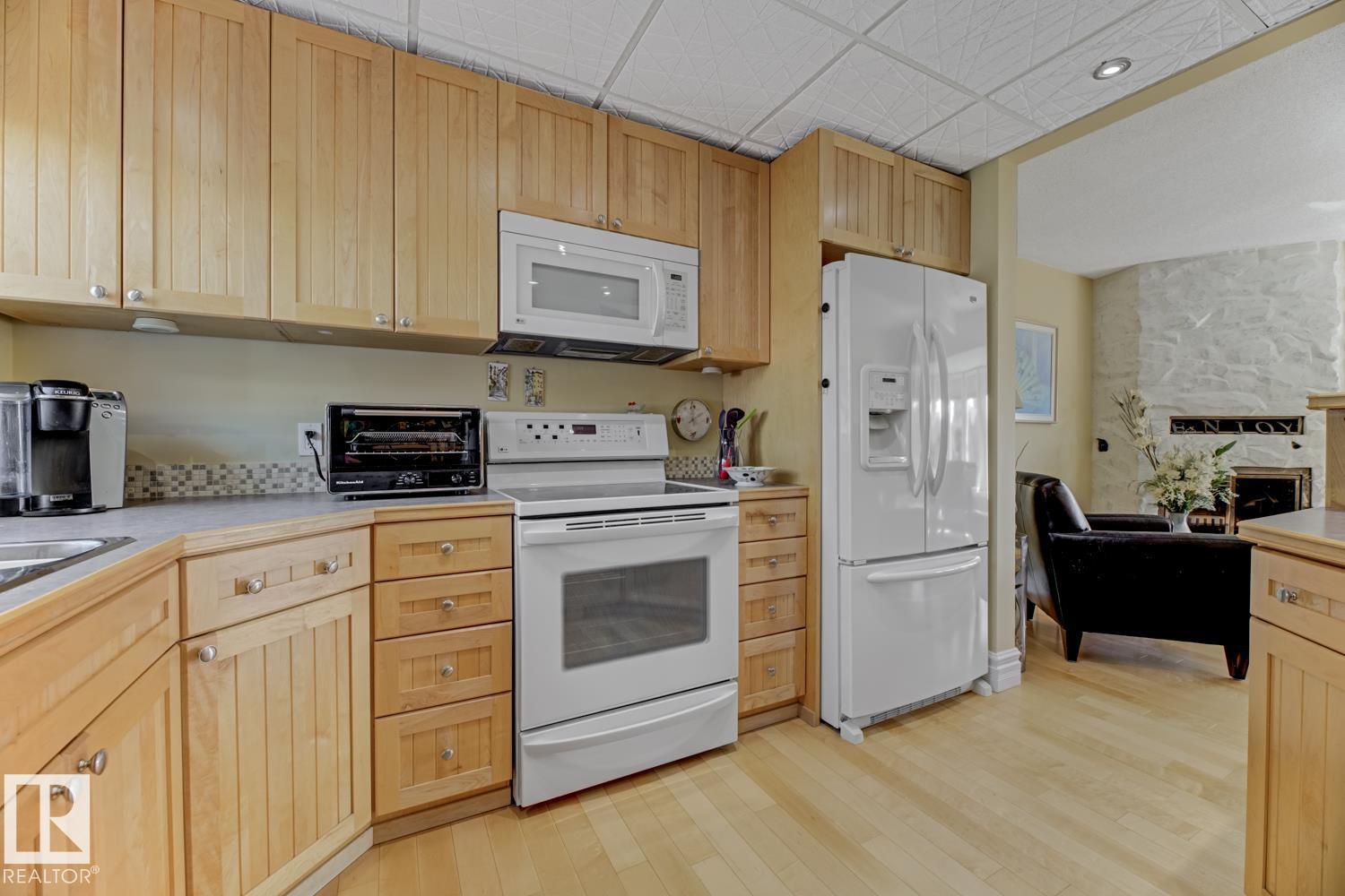 Photo 20 of 11712 136 Av Nw, Edmonton AB