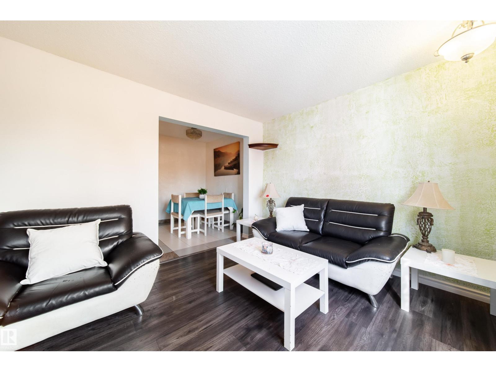Photo 36 of 9 14320 80 St Nw, Edmonton AB
