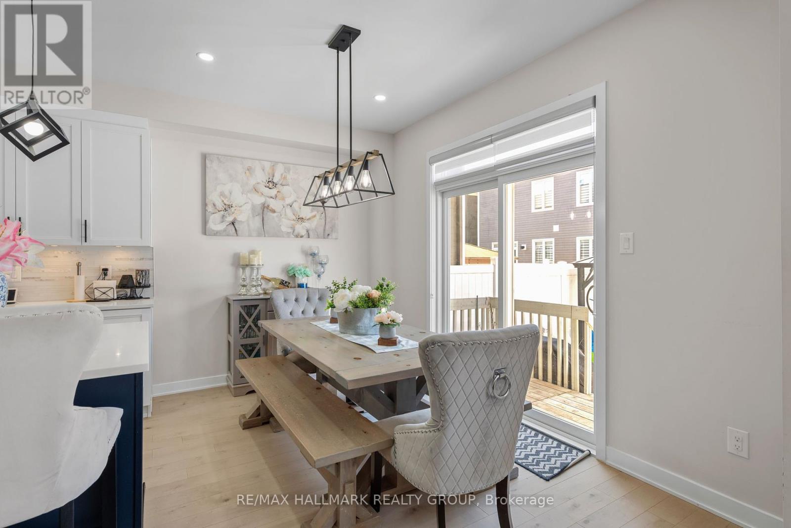 Photo 16 of 1015 Keeper Heights, Ottawa ON