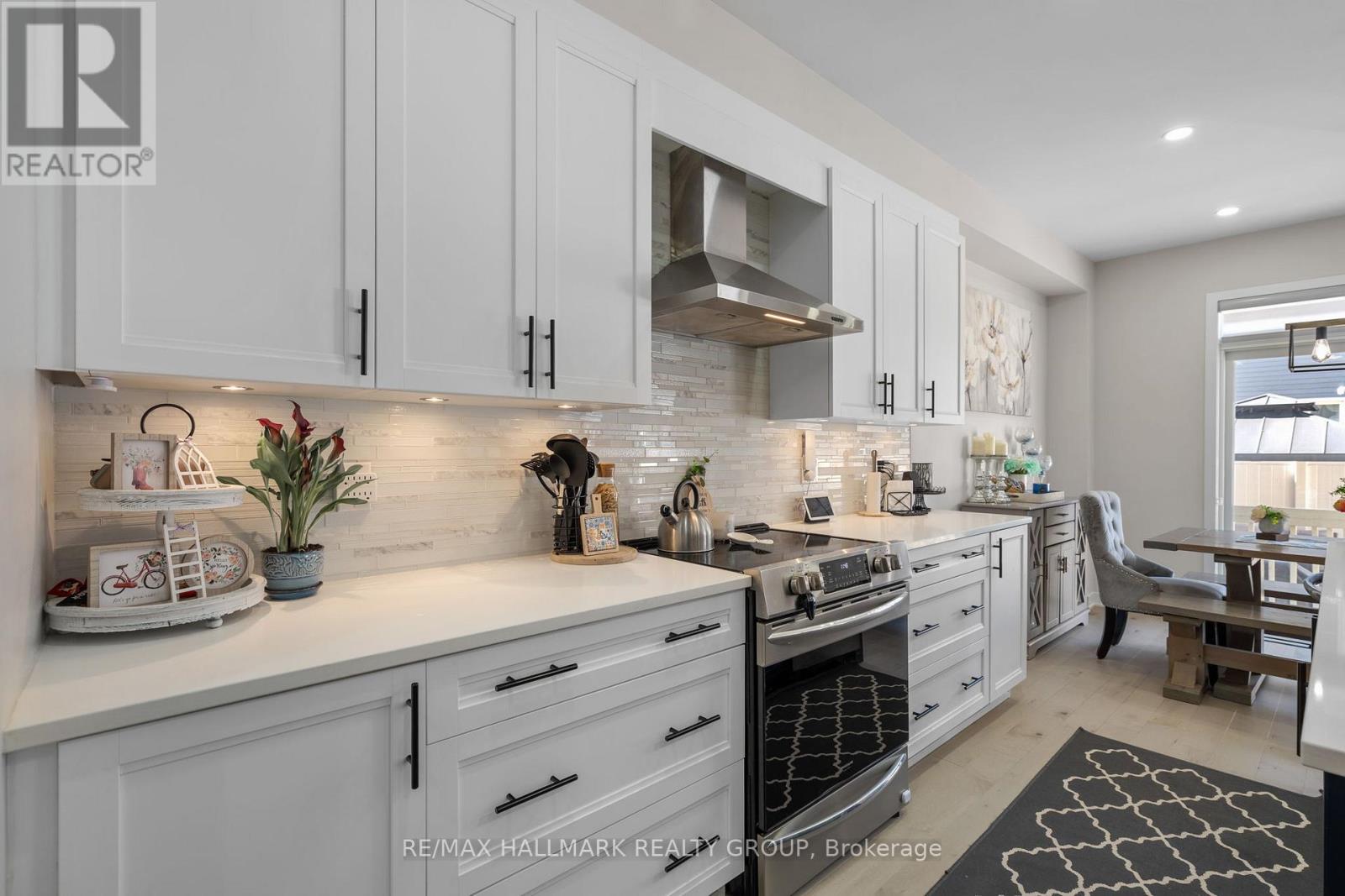 Photo 20 of 1015 Keeper Heights, Ottawa ON