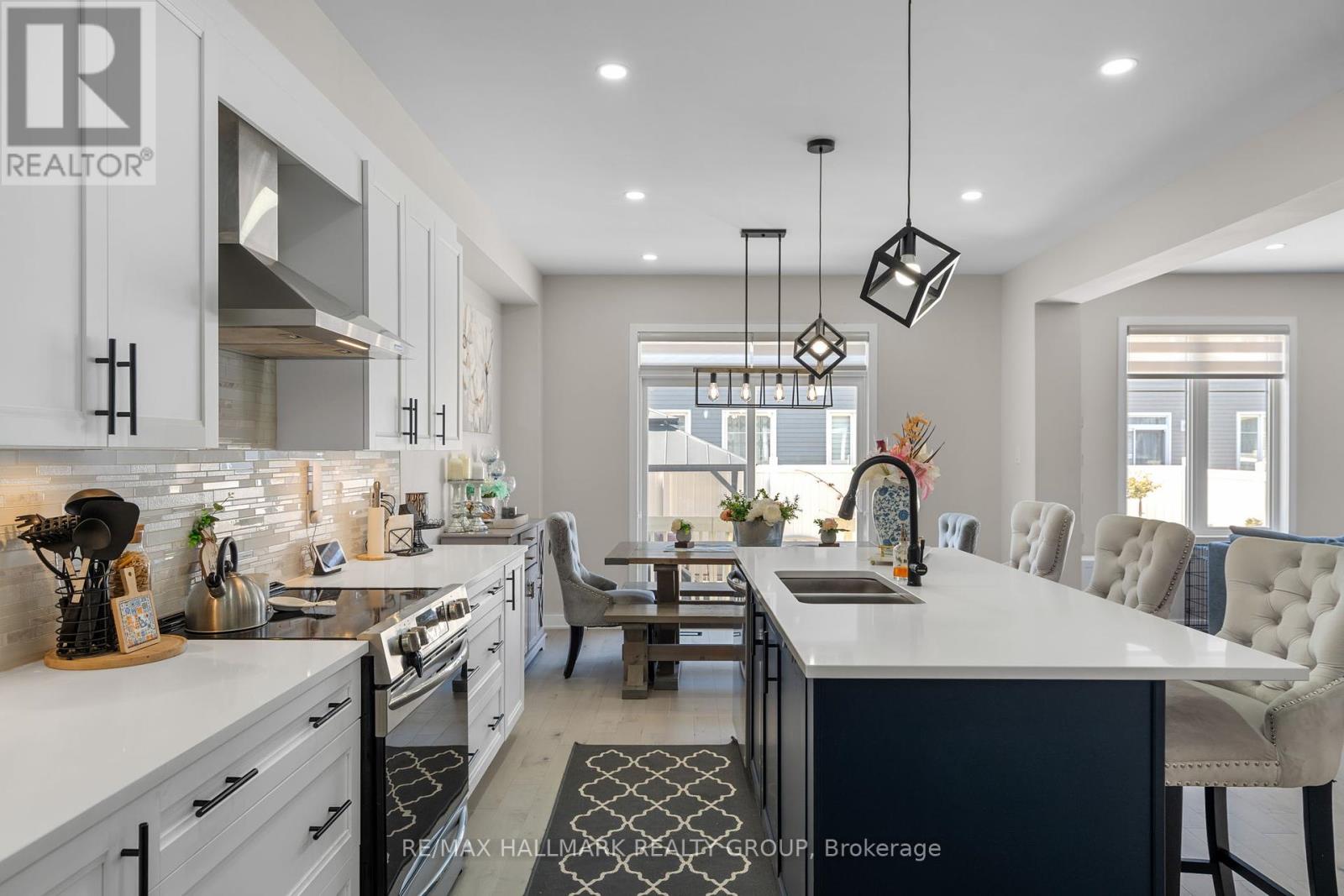 Photo 21 of 1015 Keeper Heights, Ottawa ON