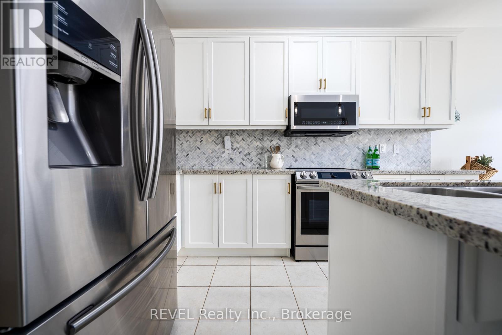 Photo 5 of 316 Concession 3 Road, Niagaraonthelake ON