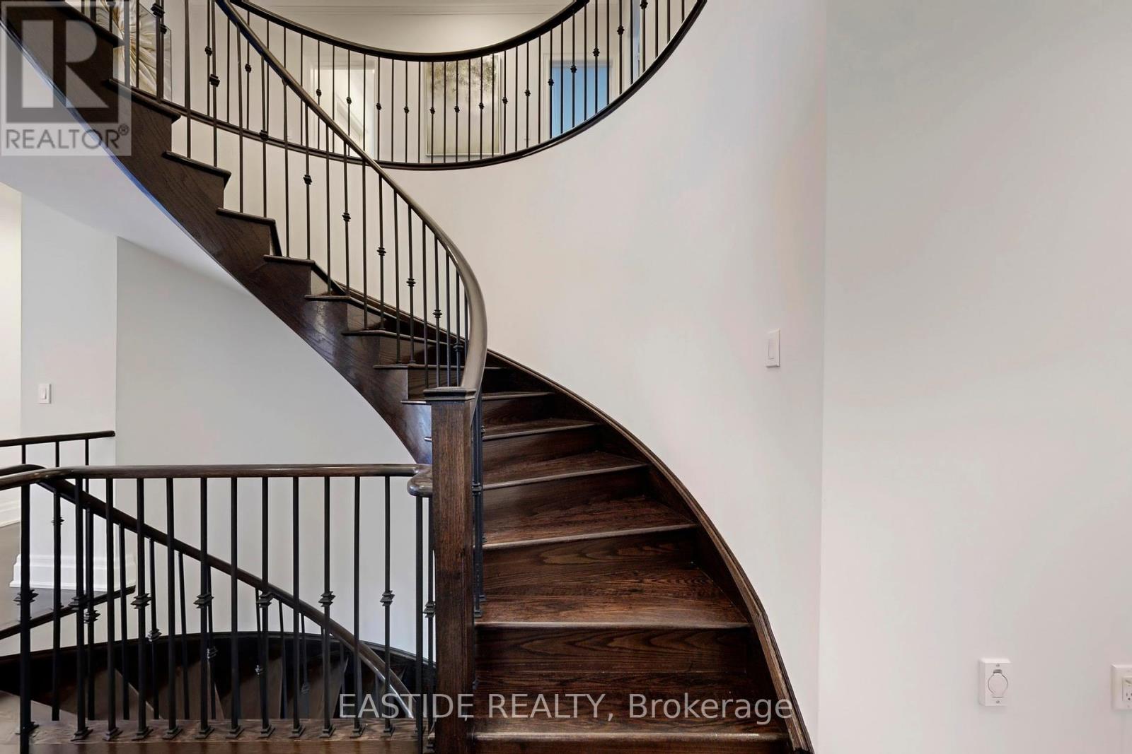 Photo 18 of 176 Upper Post Road, Vaughan ON