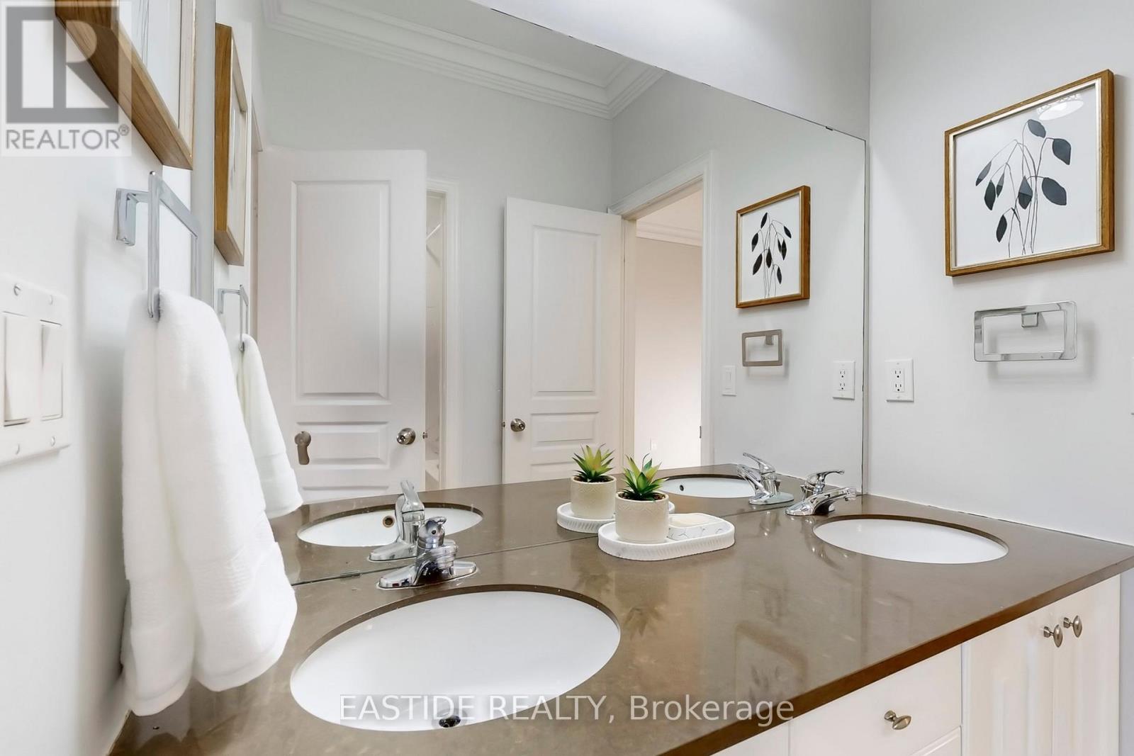 Photo 28 of 176 Upper Post Road, Vaughan ON