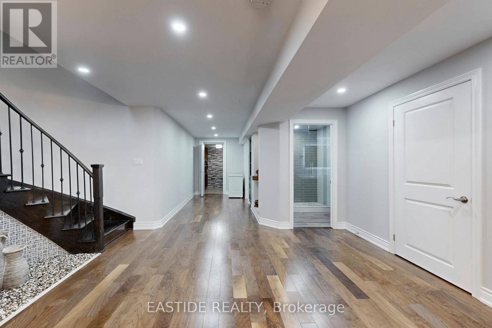 Photo 40 of 176 Upper Post Road, Vaughan ON
