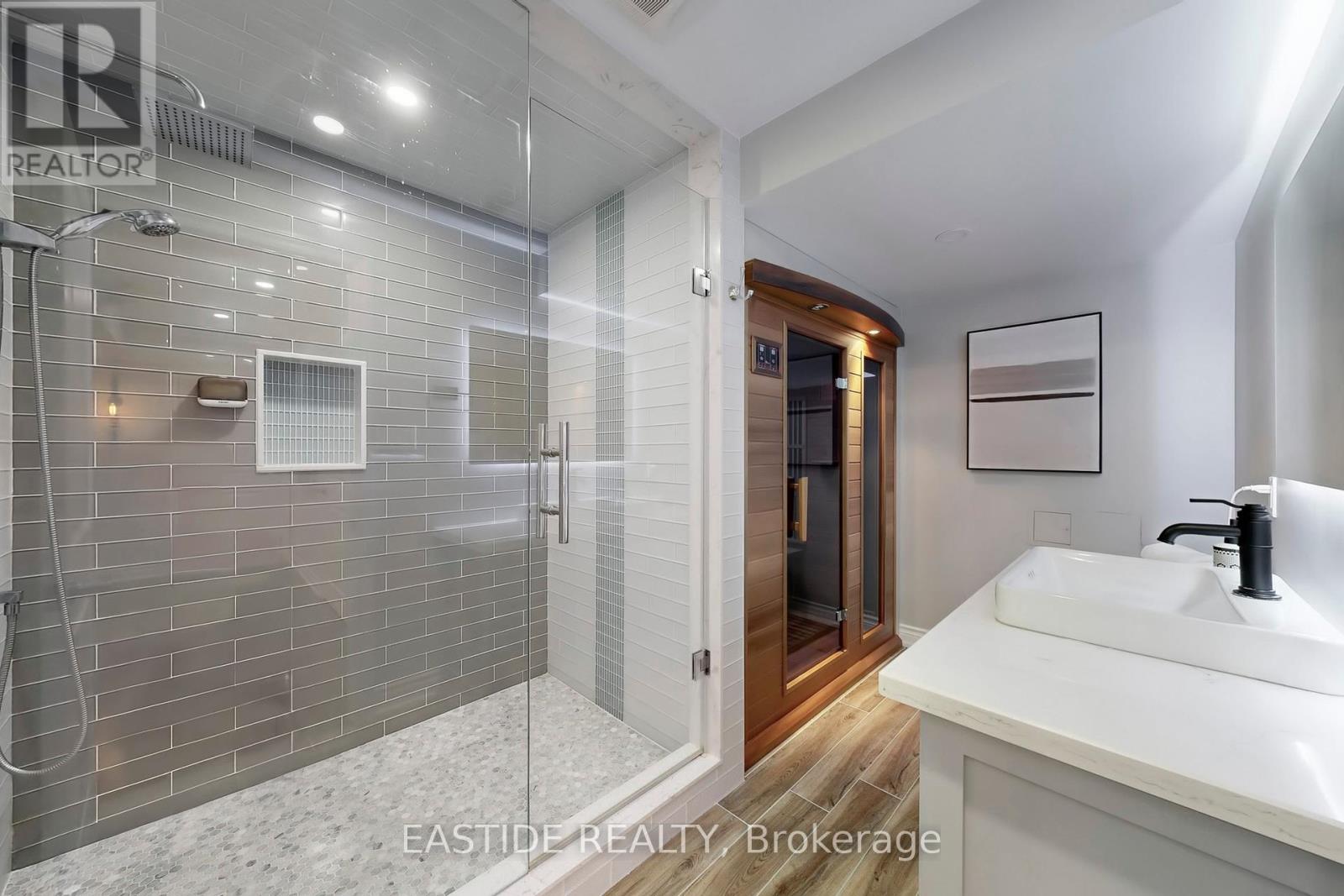 Photo 46 of 176 Upper Post Road, Vaughan ON