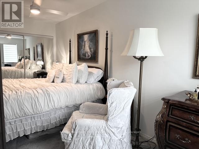 Photo 14 of 310 85 Wellington Street W, Aurora ON