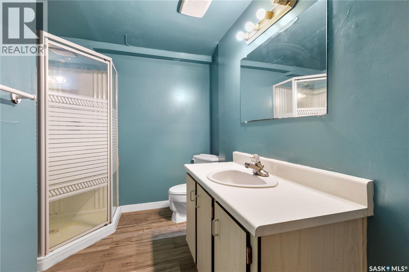 Photo 26 of 39 Fuhrmann Crescent, Regina SK