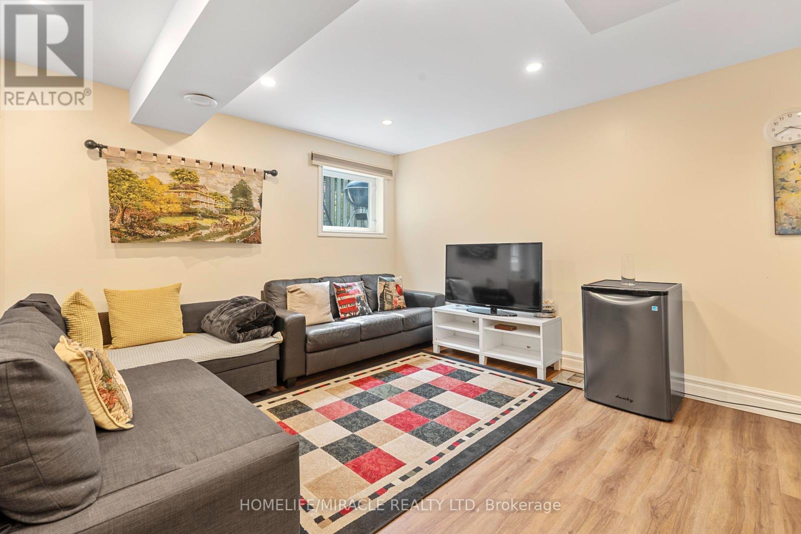 Photo 34 of 4216 Sunflower Drive, Mississauga ON