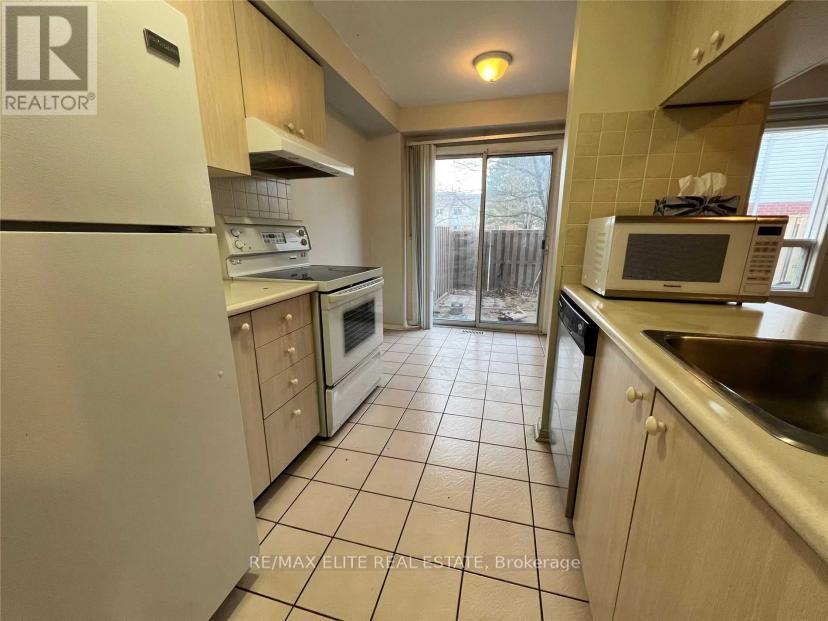 Photo 1 of 29 1240 Westview Terrace, Oakville ON
