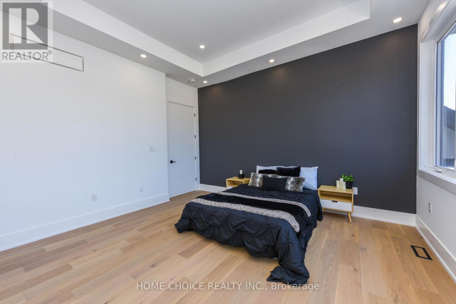 Photo 21 of 310 Tuck Drive, Burlington ON