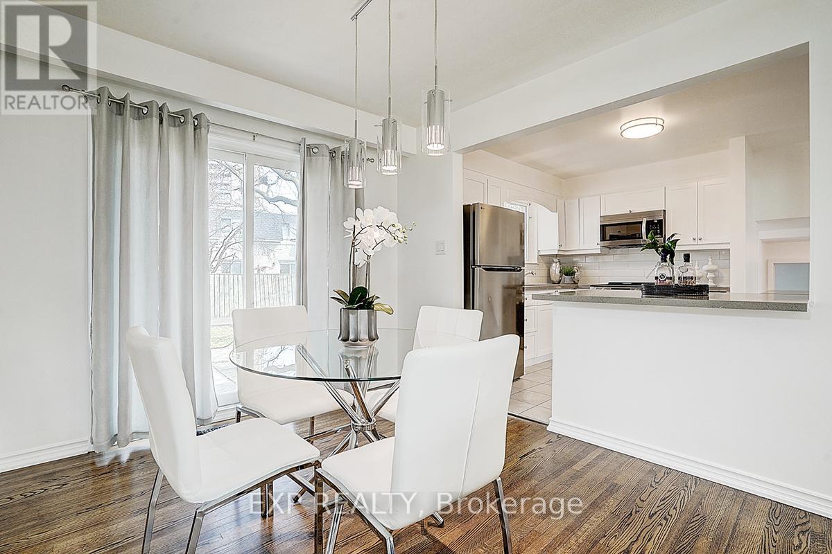 Photo 17 of 11 Tullamore Road, Brampton ON