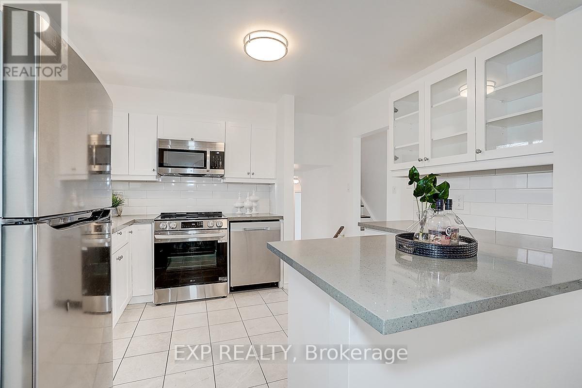 Photo 21 of 11 Tullamore Road, Brampton ON
