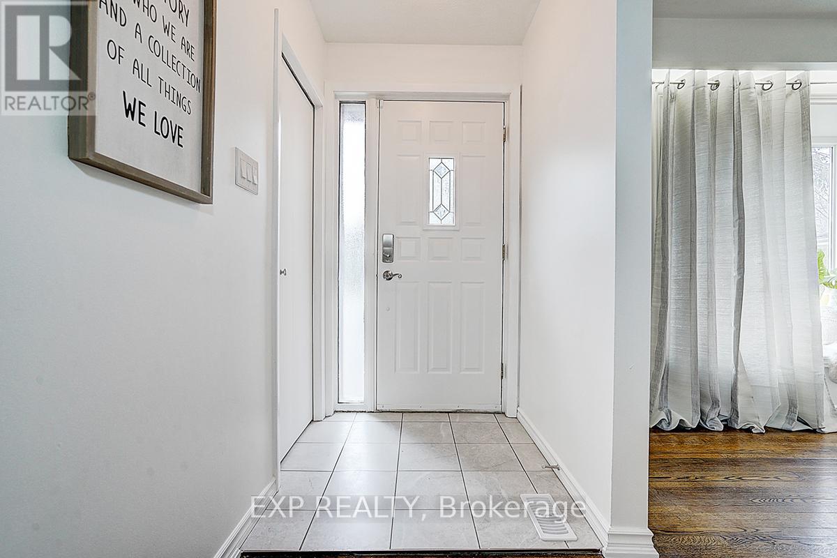 Photo 9 of 11 Tullamore Road, Brampton ON