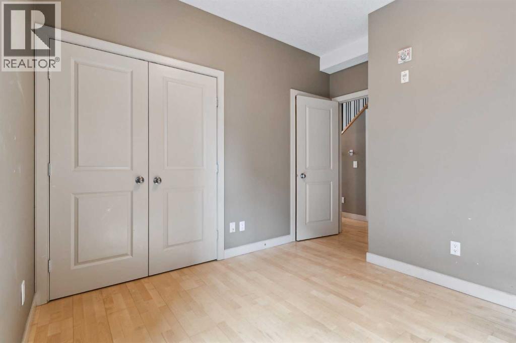 Single Family House Multi-level for Sale in    Street SW Lower Mount Royal Calgary 