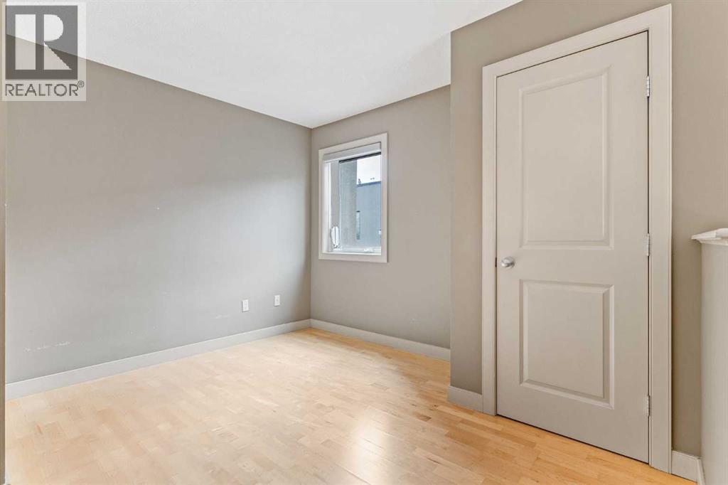 Single Family House Multi-level for Sale in    Street SW Lower Mount Royal Calgary 