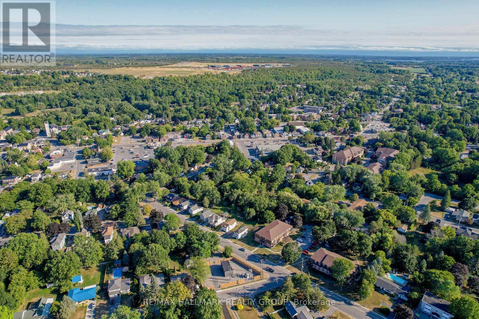 Photo 32 of 21 Downes Avenue, Prince Edward County ON