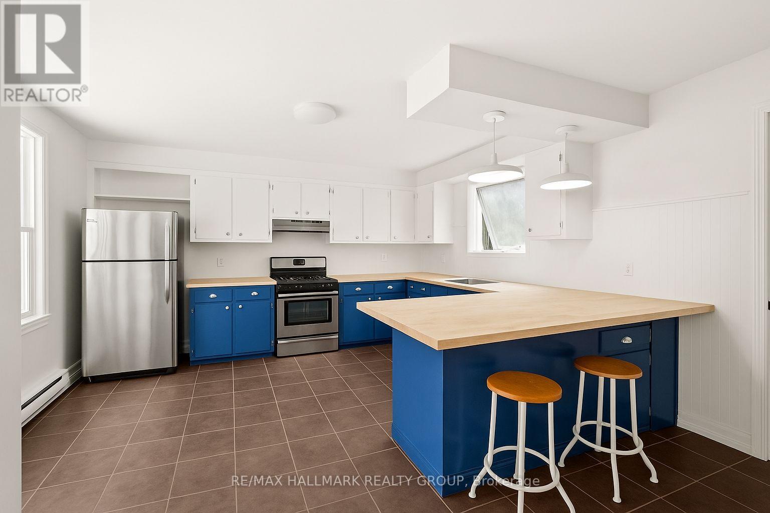 Photo 9 of 21 Downes Avenue, Prince Edward County ON