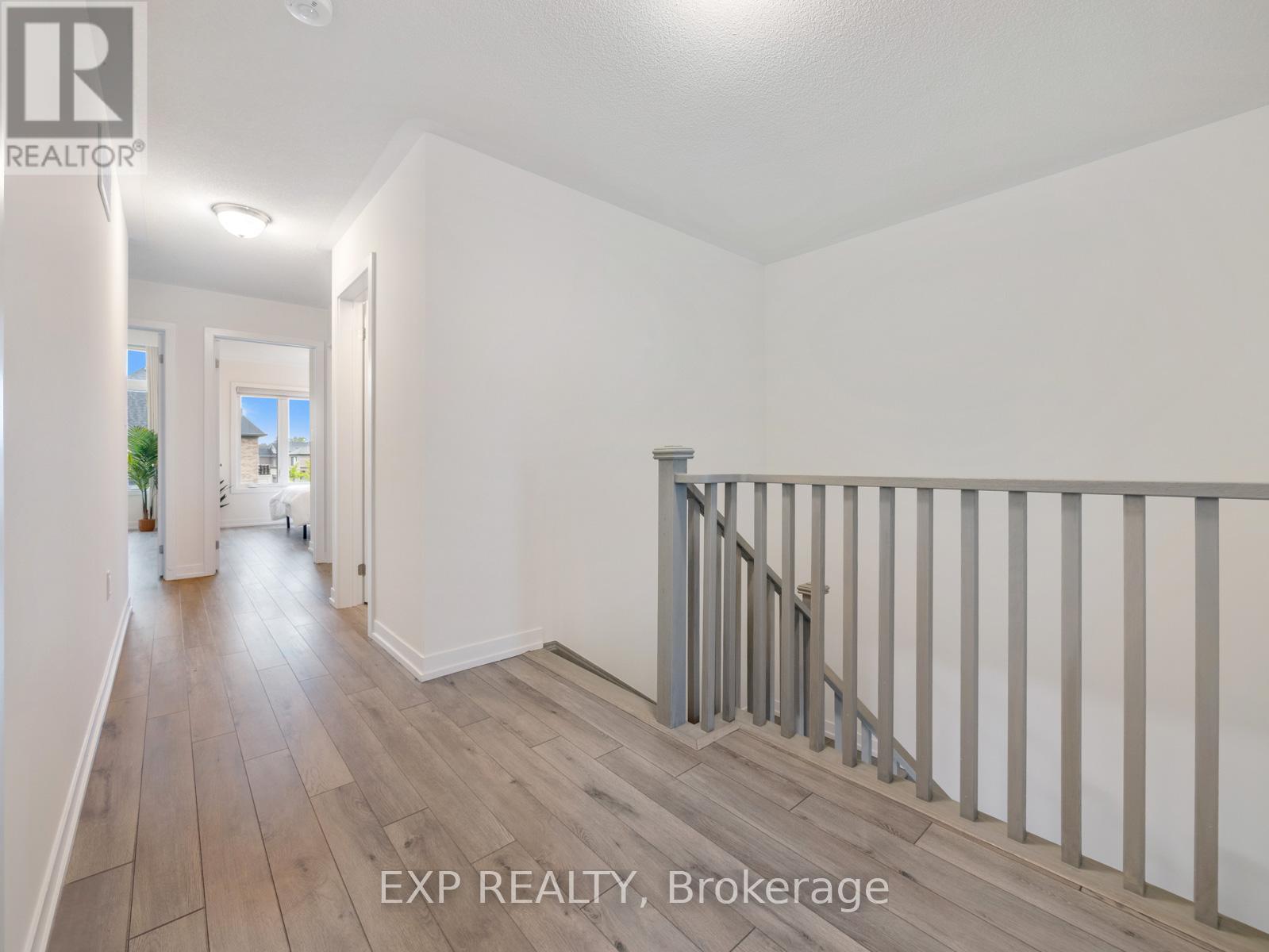 Photo 15 of 1476 Rose Way, Milton ON