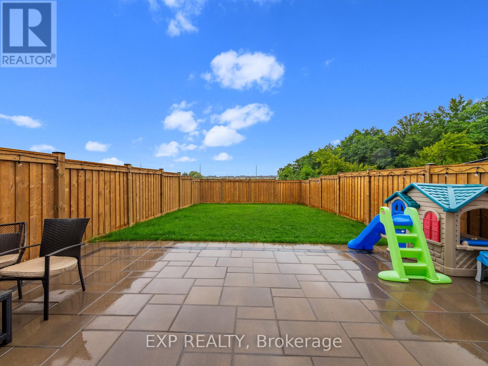 Photo 28 of 1476 Rose Way, Milton ON