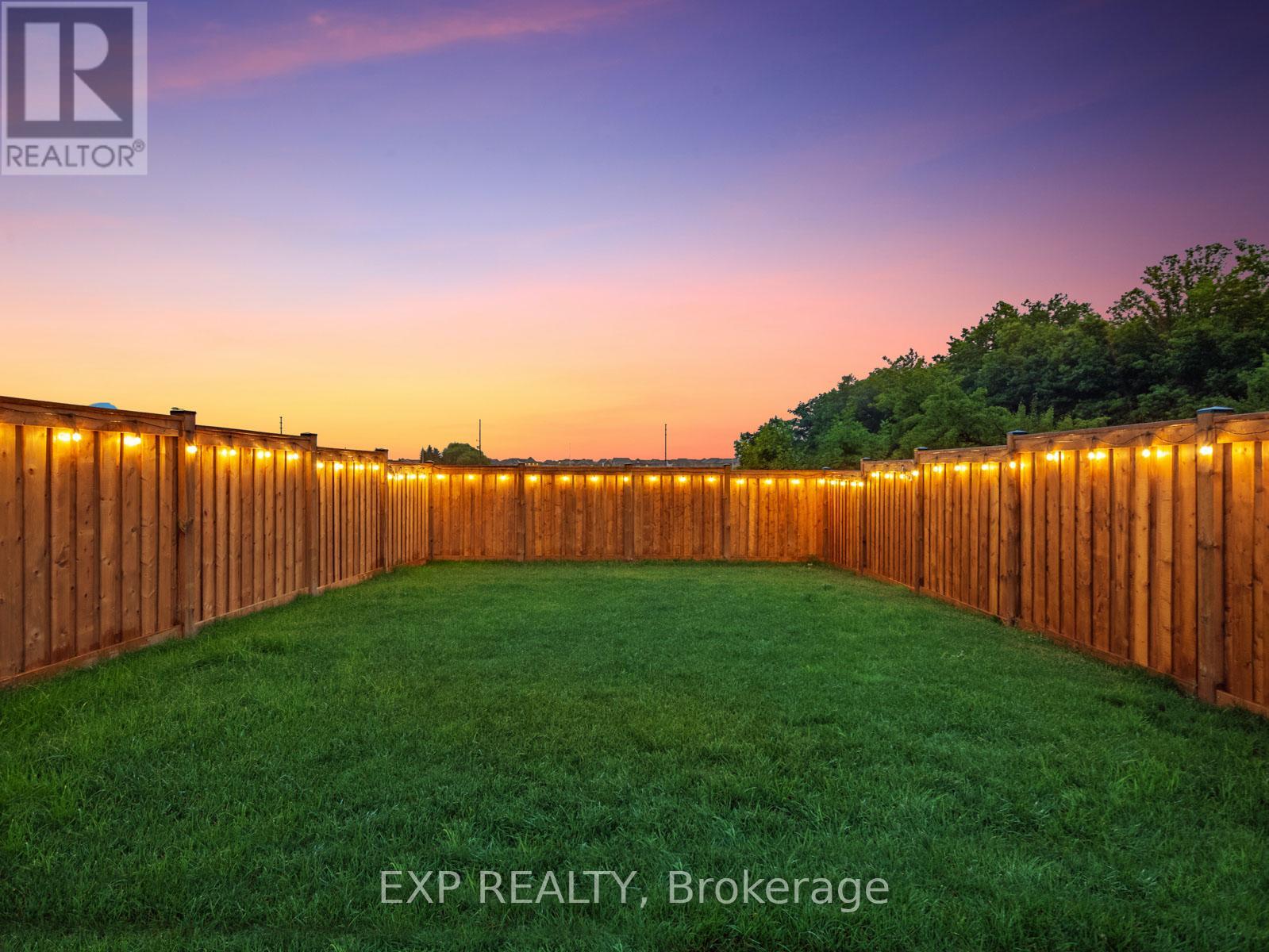 Photo 30 of 1476 Rose Way, Milton ON