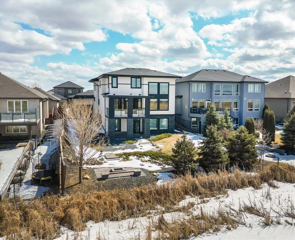 Photo 14 of 129 Autumnview Drive, Winnipeg MB