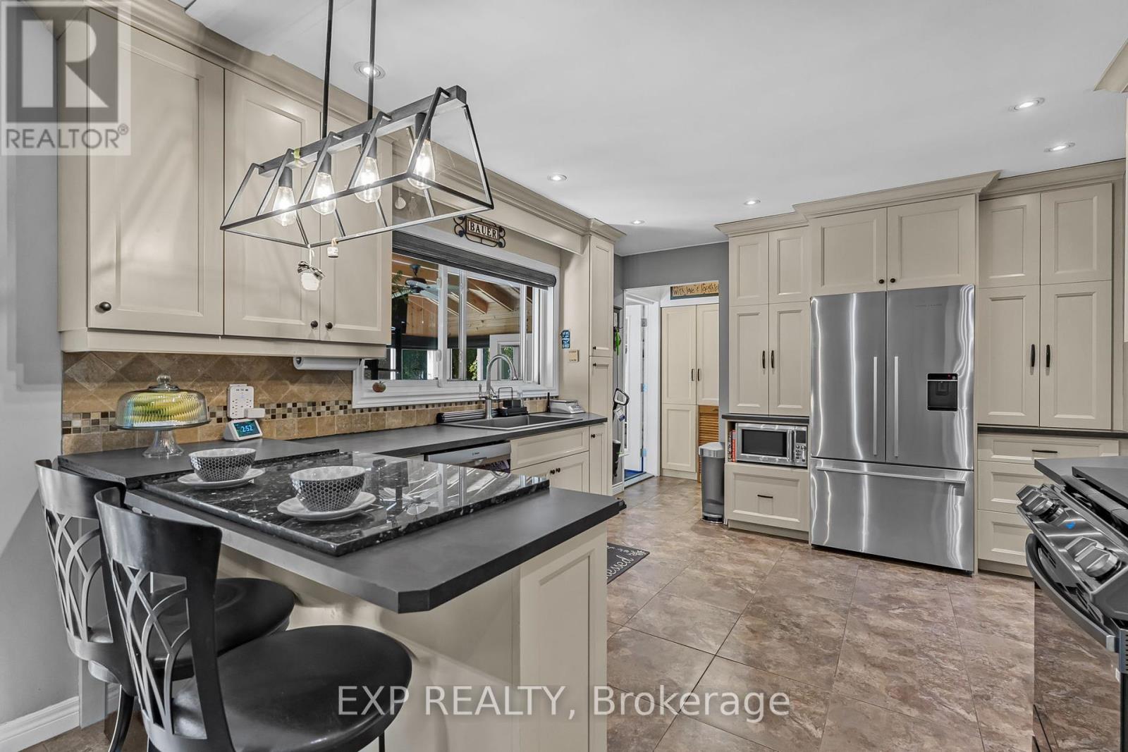 Photo 10 of 3725 Switch Road, Fort Erie ON
