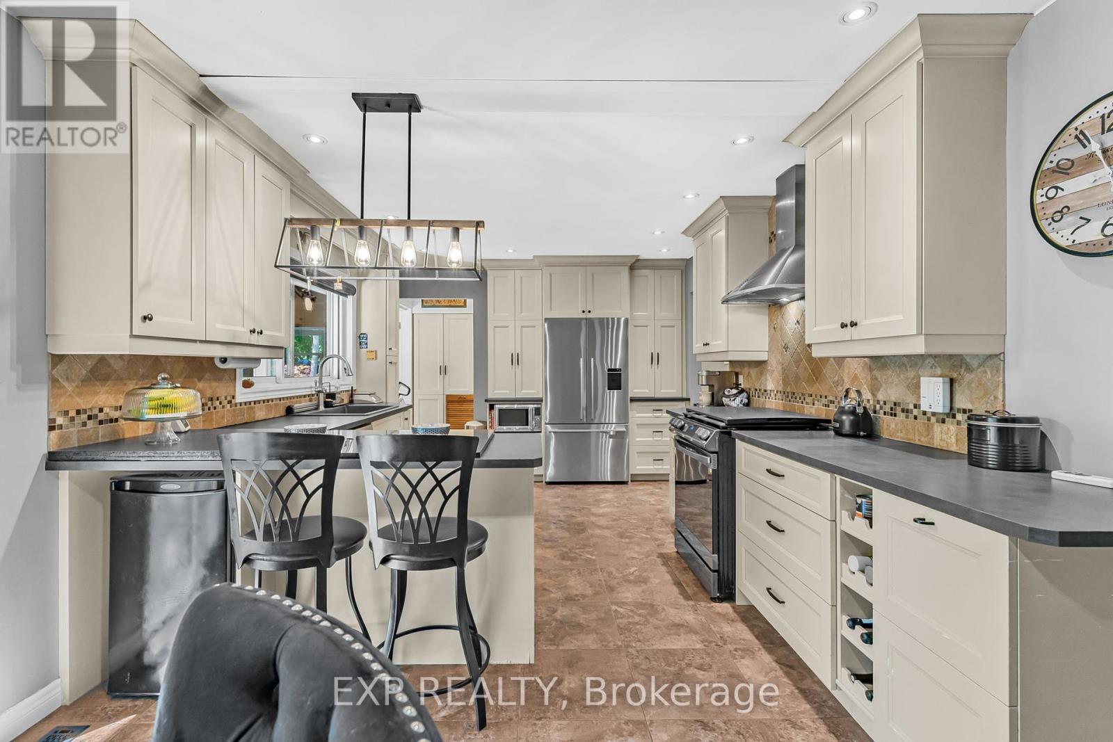 Photo 12 of 3725 Switch Road, Fort Erie ON
