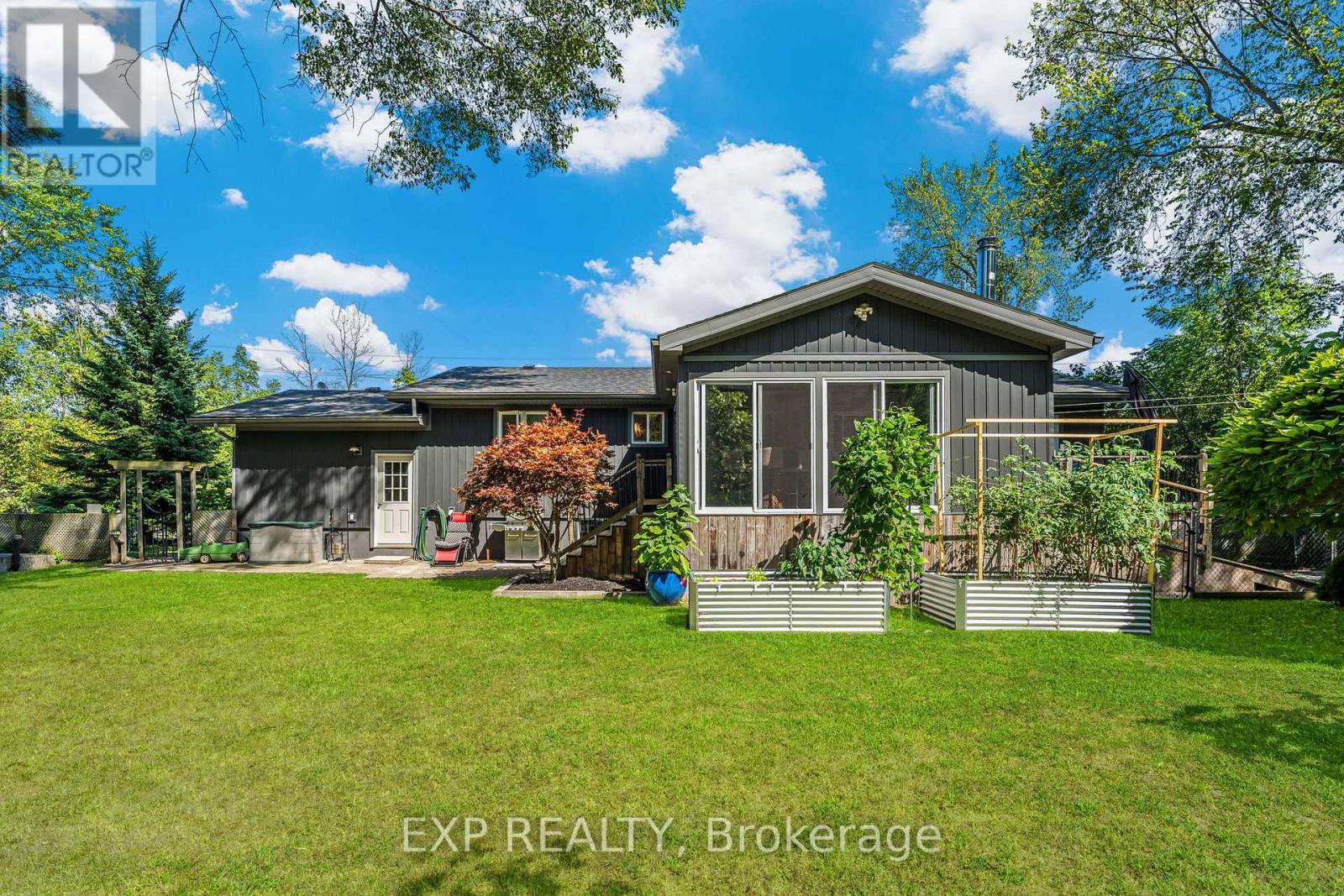 Photo 40 of 3725 Switch Road, Fort Erie ON