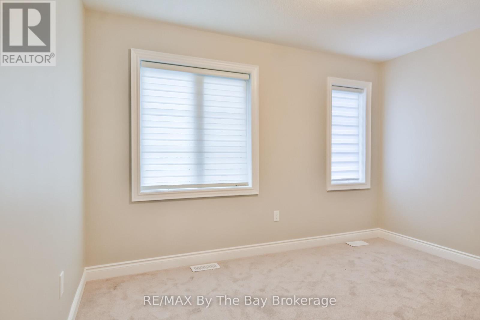 Photo 5 of 21 Amber Drive, Wasaga Beach ON