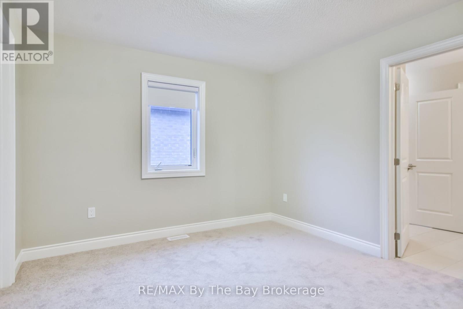 Photo 2 of 21 Amber Drive, Wasaga Beach ON