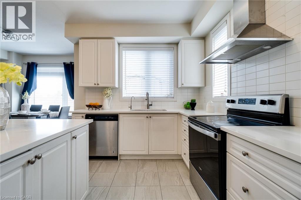 Photo 13 of 590 North Service Road Unit 98, Stoney Creek ON