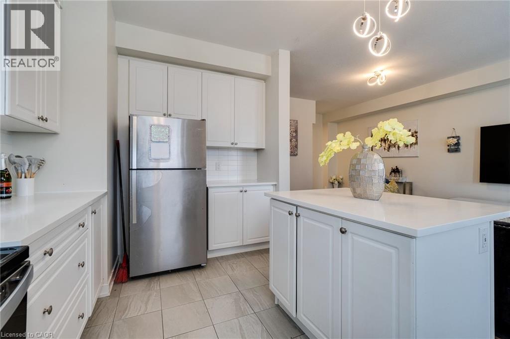 Photo 8 of 590 North Service Road Unit 98, Stoney Creek ON