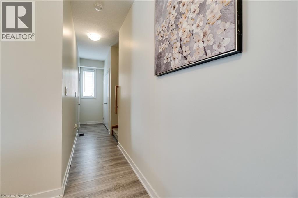Photo 19 of 590 North Service Road Unit 98, Stoney Creek ON